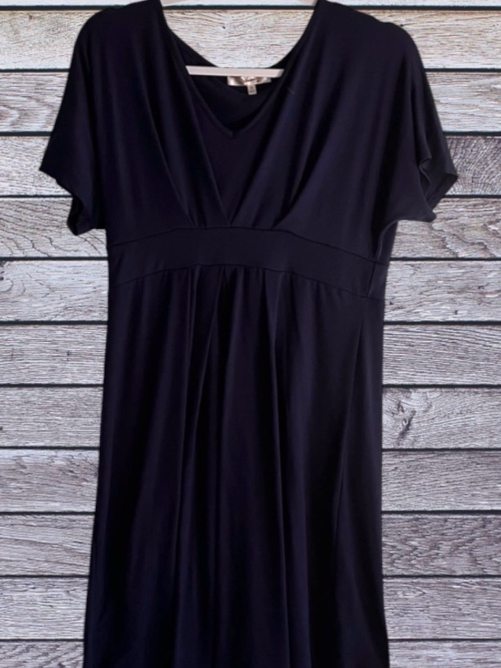Andree navy v neck dress medium